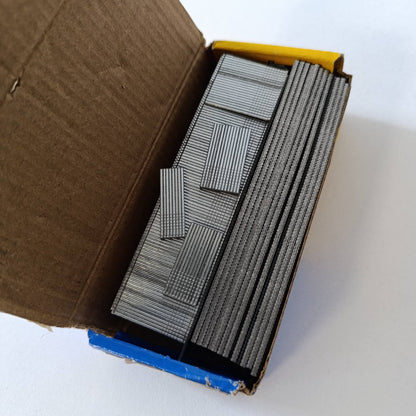 322699 - TACWISE Gozhda Përfundimtare të Galvanizuara të Tipit 18G, 30 mm, Pako me 5,000 copë
