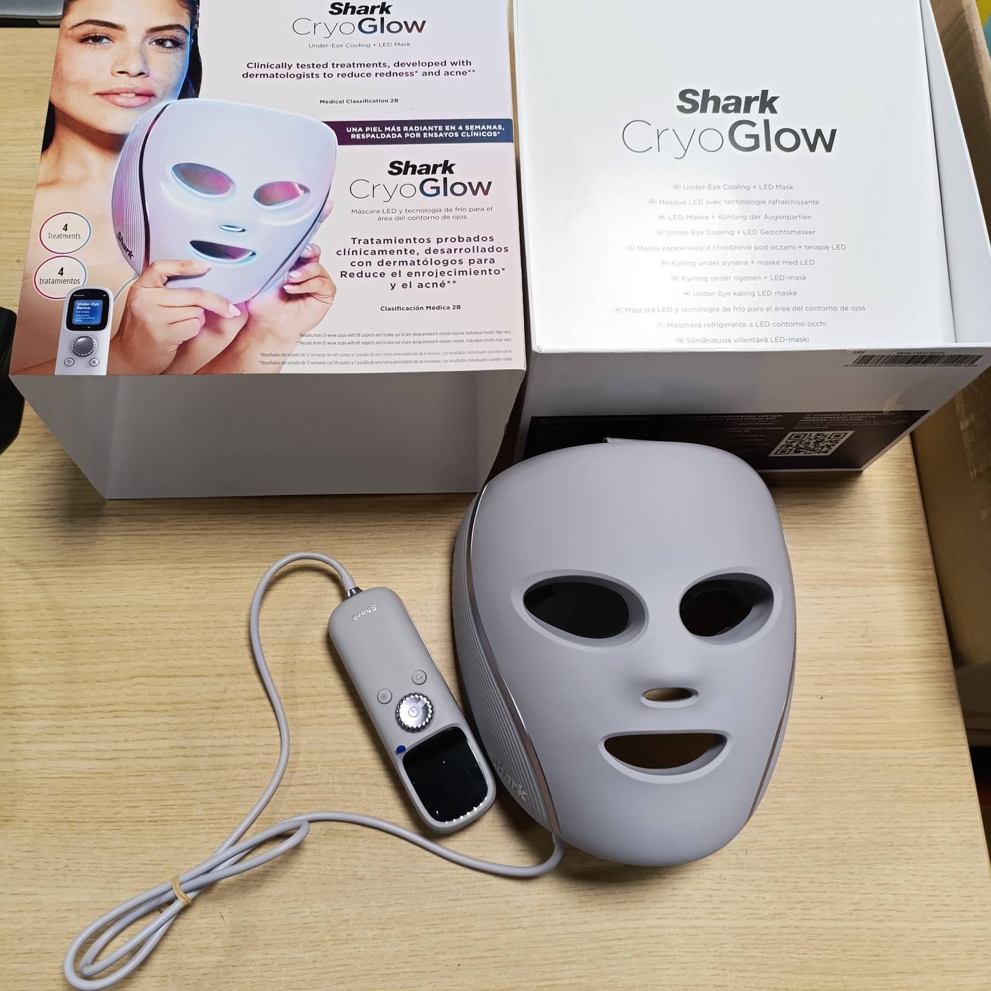 289401 - SHARK Maska CryoGlow LED për fytyrën - Ftohje e zonës së syve, Kundër plakjes