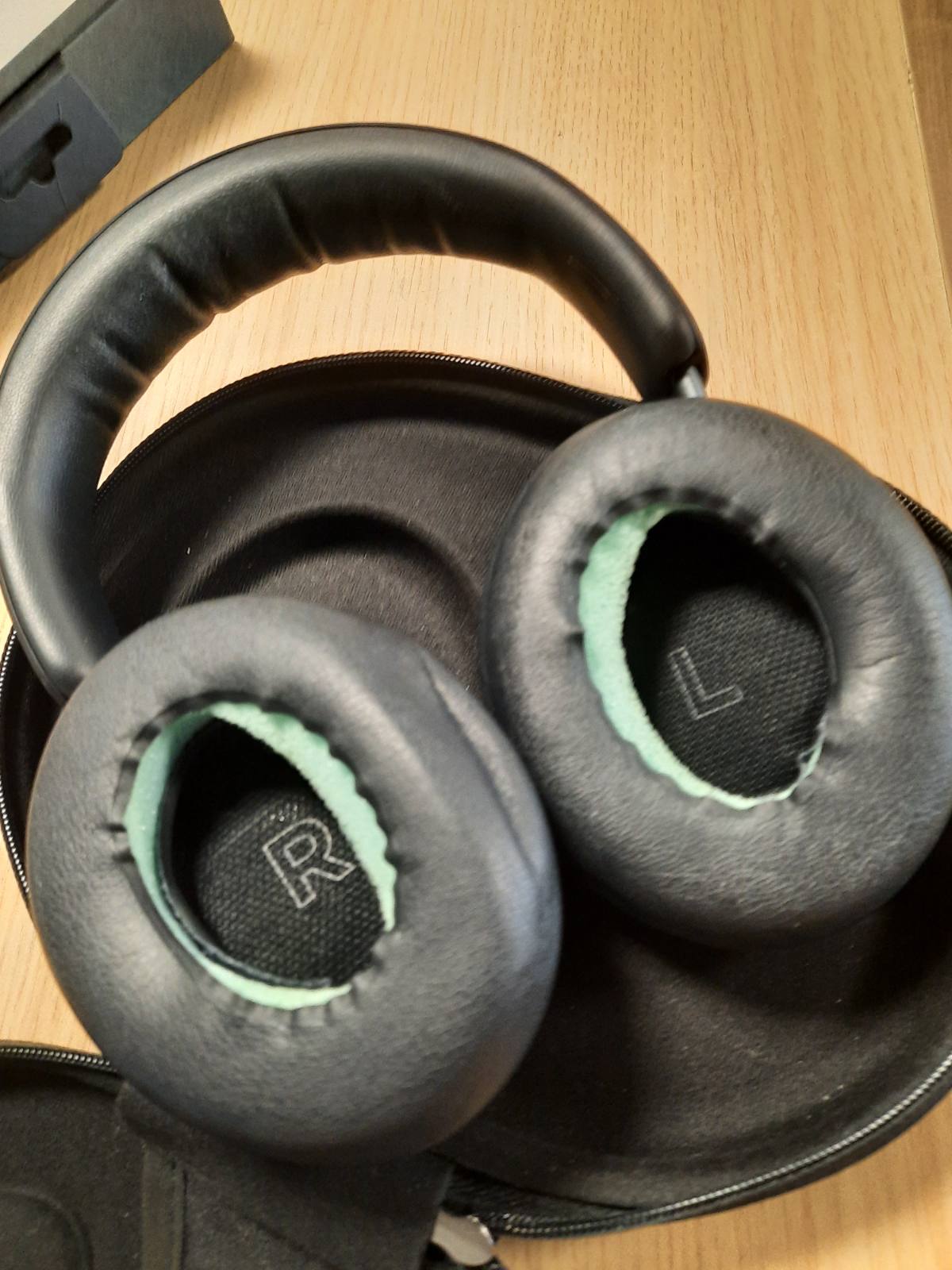 308485 - BOSE Kufje QuietComfort Ultra Wireless, Anulim Zhurme, Sound Surround, Kufje On-Ear me Mik, Jetëgjatësi Baterie deri në 24 Orë, të Zeza