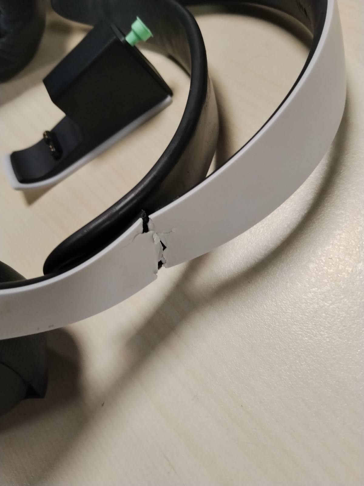 308555 - PLAYSTATION Kufje pa tel Pulse Elite