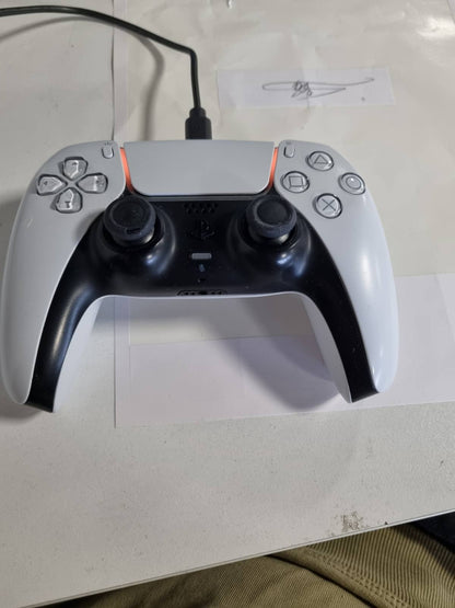 308525 - SONY INTERACTIVE ENTERTAINMENT Kontrolluesi i Lojës Dualsense - i Bardhë - 18.9 x 7 x 19.2 cm
