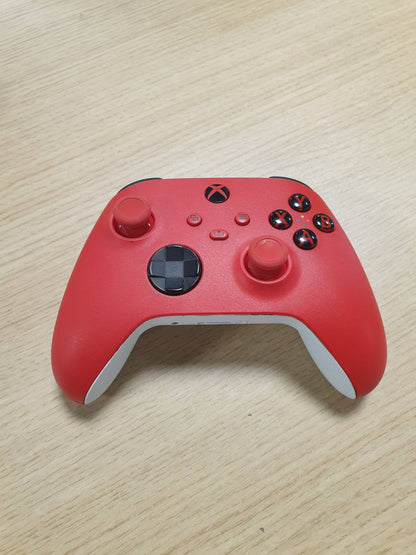 295640 - XBOX LIVE PA FIL - PULSE RED SERIE X, SERIE S, ONE, WINDOWS 10 DHE 11, ANDROID DHE IOS