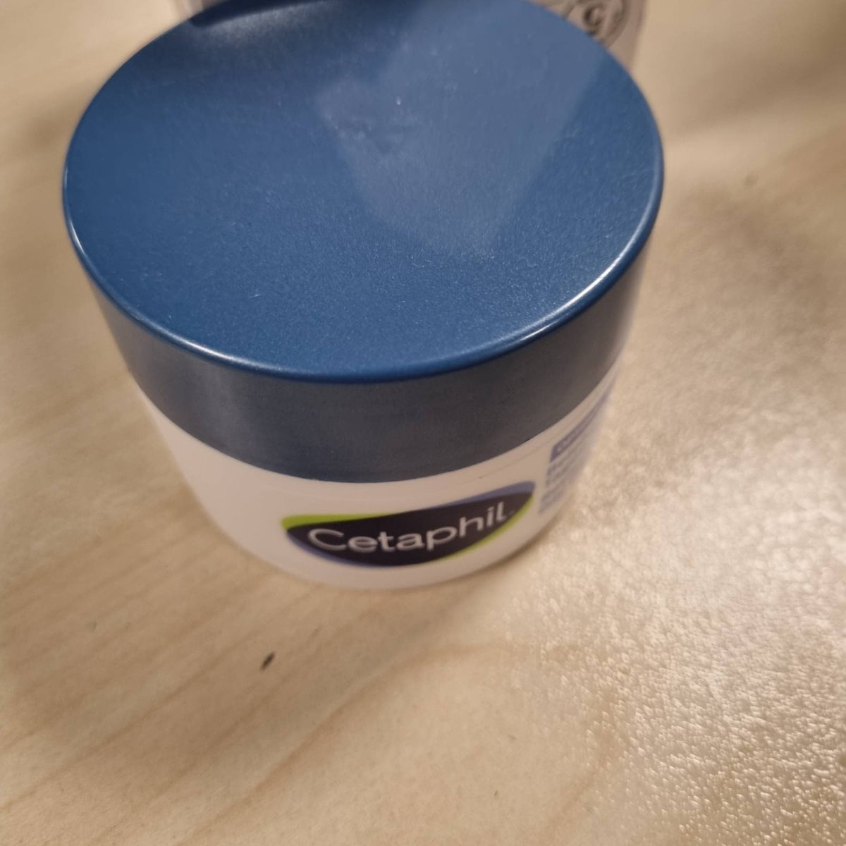 303328 - Cetaphil Krem Ditor Optimal Hydration Invigorating, 48g, 48 orë lagështi, me glicerinë, acid hialuronik dhe gjalpë shea