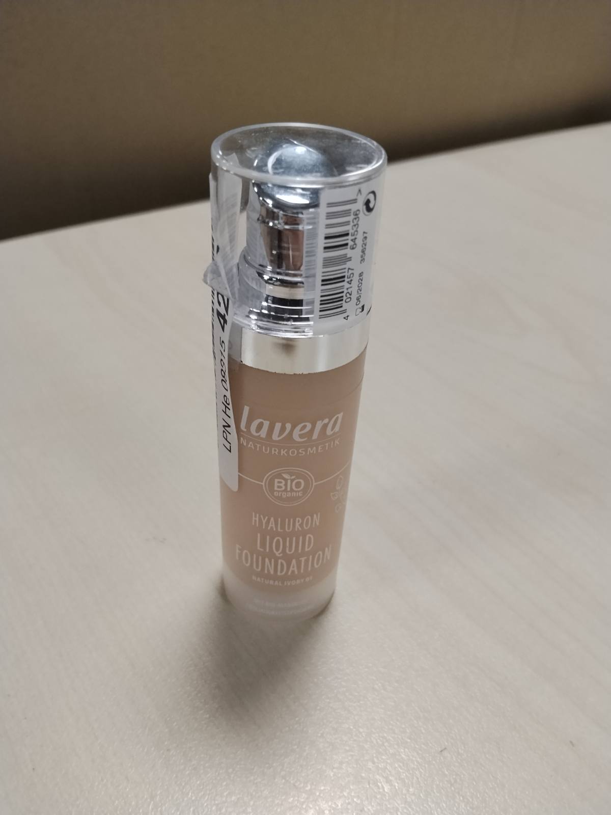 307946 - LAVERA Fondatinë Hyaluron Liquid Ivory 01 Natural Ivory 01 - 30 ml