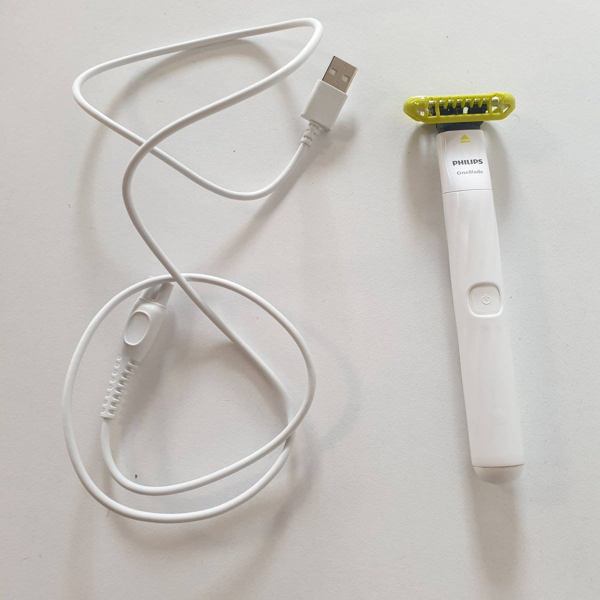 301879 - PHILIPS OneBlade Intime QP1924/30, rruajtje intime, mbrojtje shtesë të lëkurës