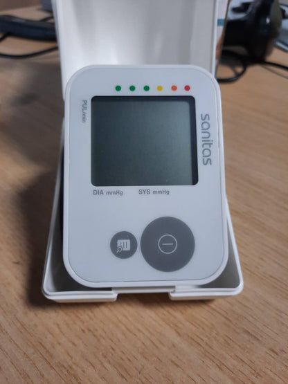 289997 - SANITAS Monitor presioni i gjakut SBC 22 për kyçin e dorës, matje automatike e presionit të gjakut dhe pulsit, funksion paralajmërues për aritmi