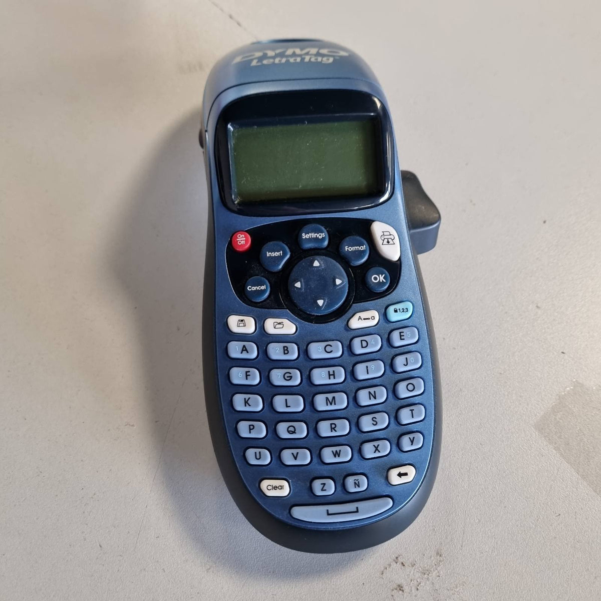 305336 - DYMO Makinë për krijimin e etiketave LetraTag LT-100H, Printer etiketash termik pa bojë, me tastierë ABC