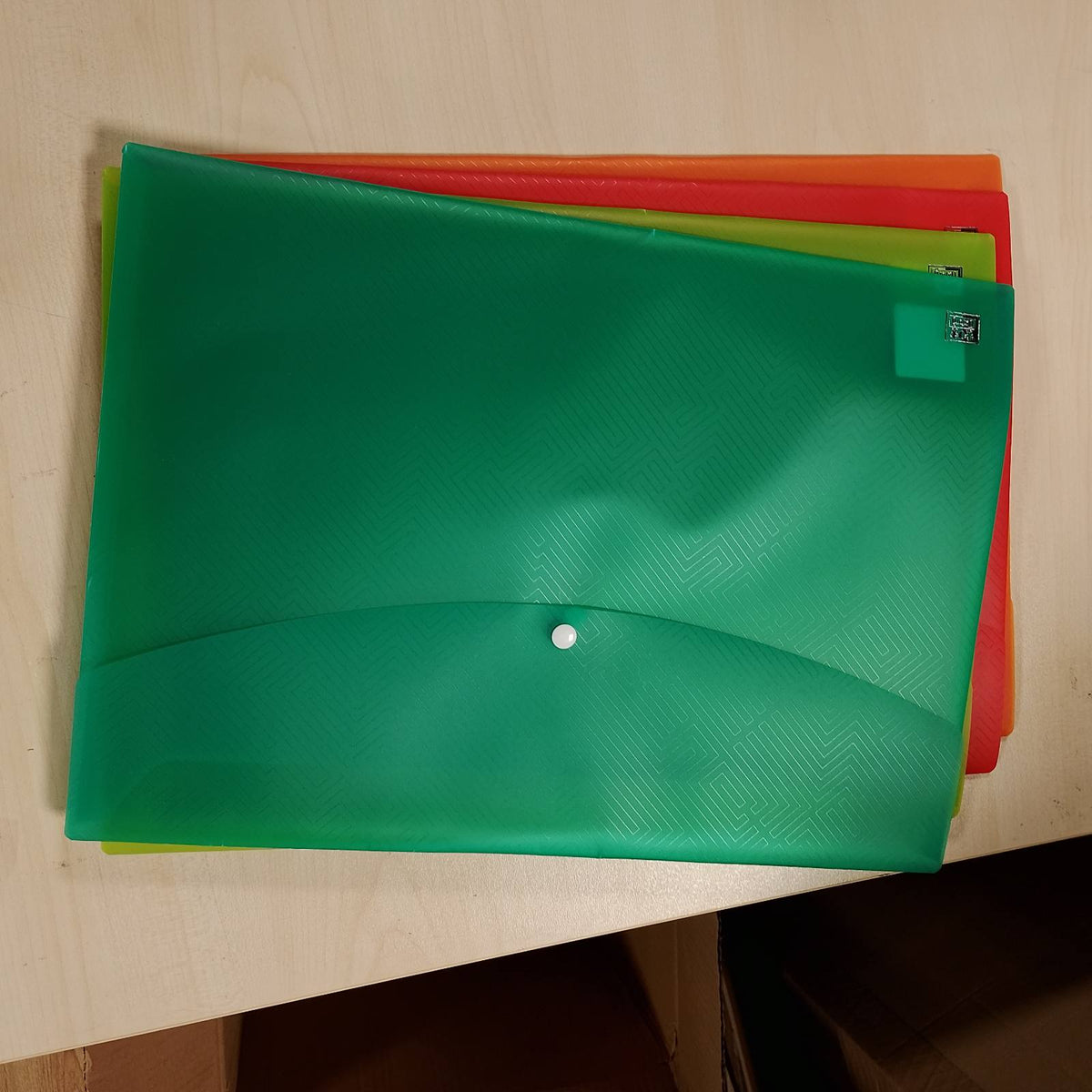 305468 - OXFORD Pako me 5 mbajtëse dokumentesh plastike transparente A3 në 5 ngjyra