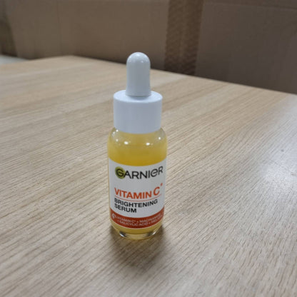 290286 - GARNIER Serum Anti-Dark Spot Rediance, Vitaminë C + Niacinamide, 30ml