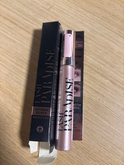 303550 - L'ORÉAL PARIS Rimel Intense Black Volume, I përshtatshëm për sy të ndjeshëm, Formulë me vaj ricini, Lash Paradise, Nuanca: Intense Black, 6.4 ml