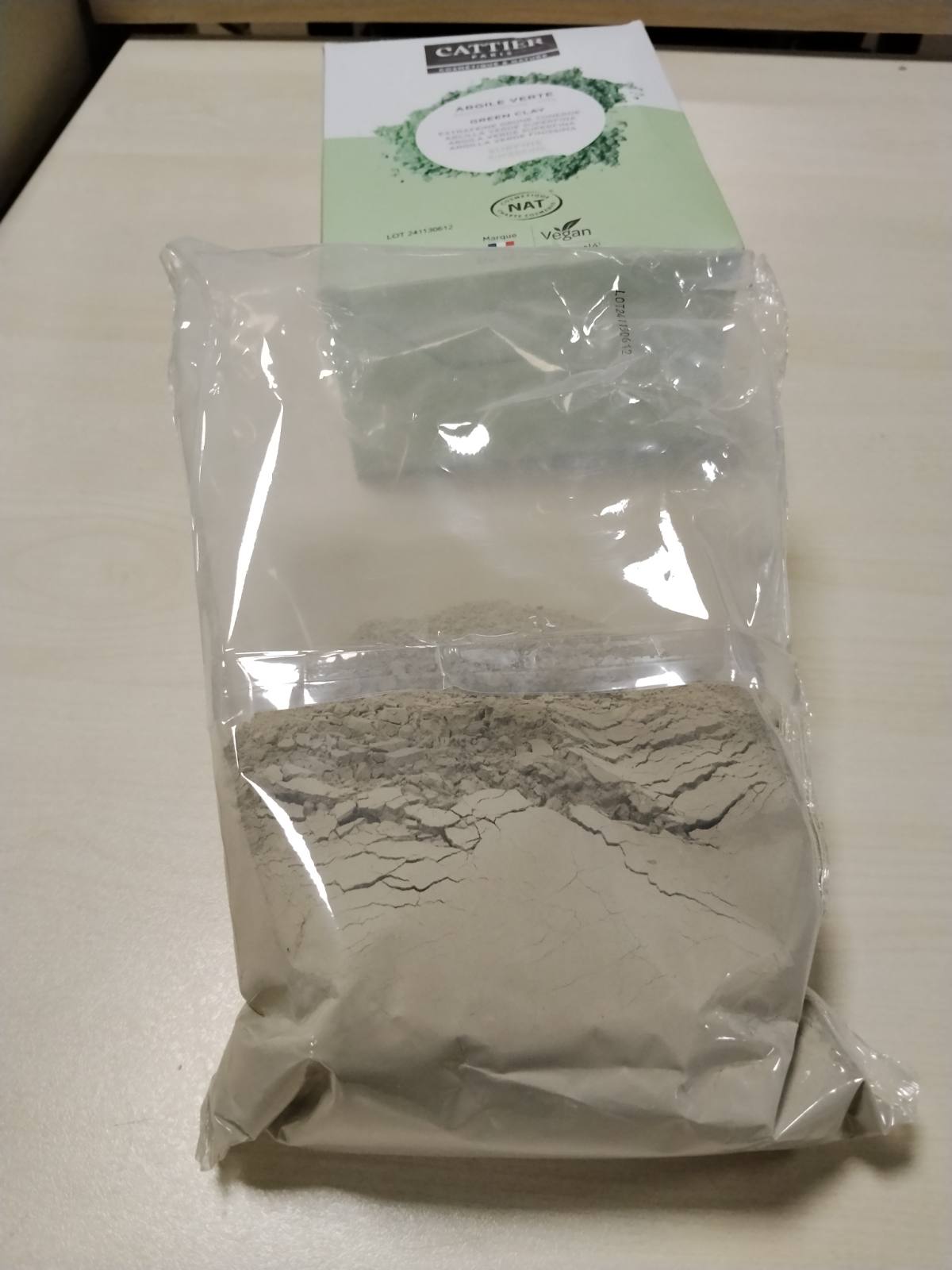 303958 - CATTIER Argjilë e Gjelbër Super e Hollë, 750g