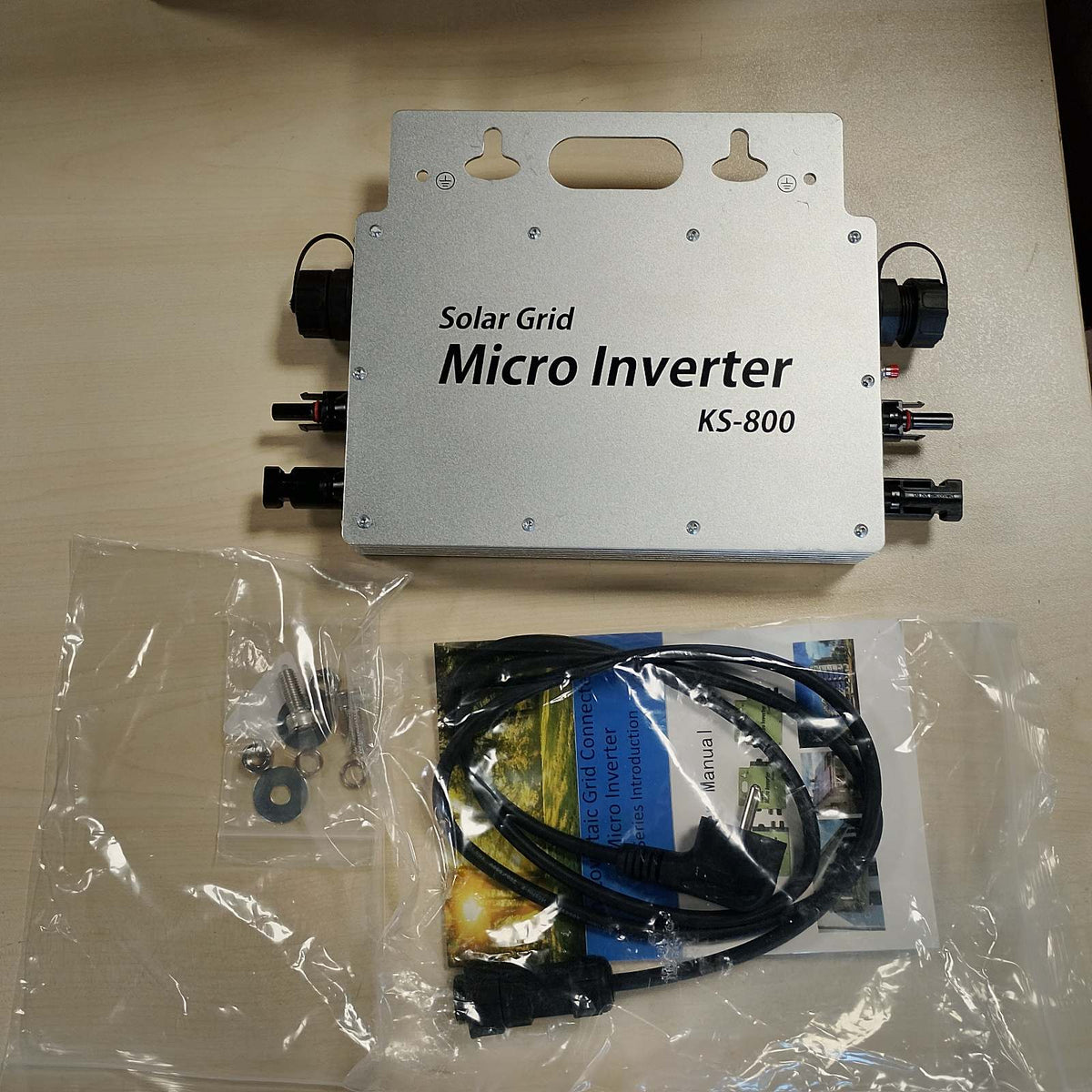 305122 - Furnizim me energji për ballkon 800W - Inverter 800W - IP65, me aplikacion Wi-Fi për furnizim me energji për ballkon - Mikro Inverter për 2 panele diellore