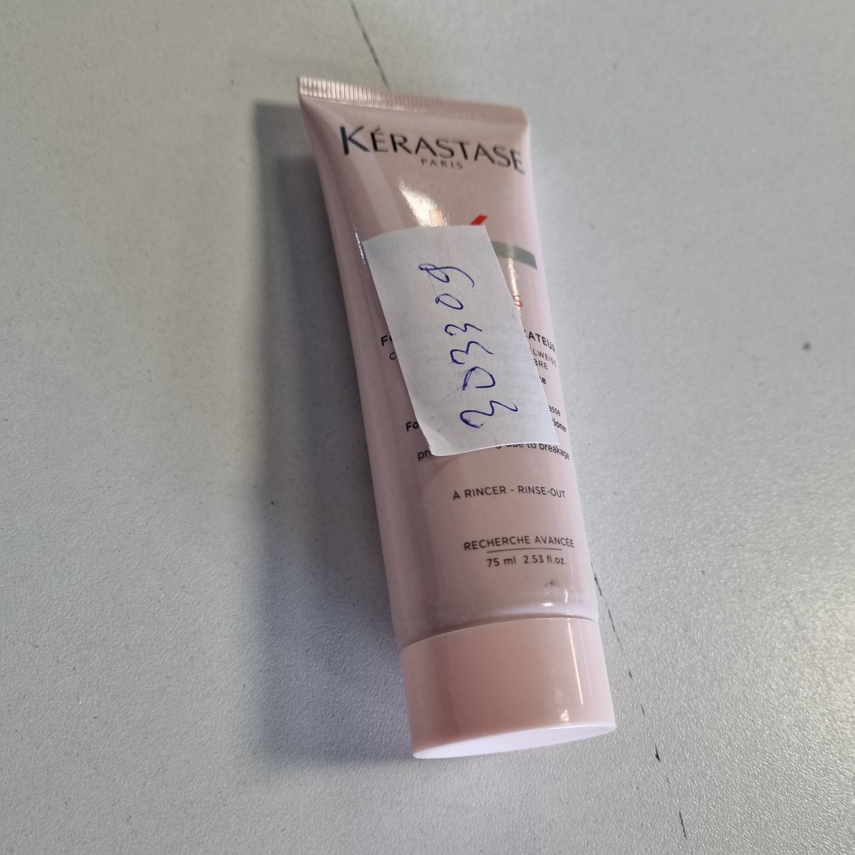 303309 - KÉRASTASE Genesis Balsam Forcues Kundër Rënies së Flokëve, Hidraton dhe Riparon, Edelweiss & Rrënjë Xhenxhefili, 75 ml