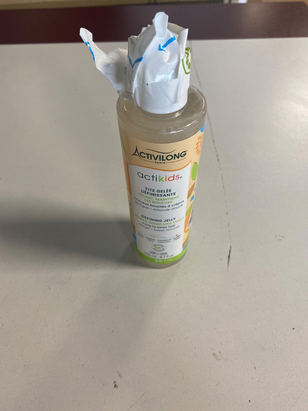 321829 - ACTIVILONG - Xhel Definues Actikids, 260 ml, për flokë kaçurrela deri të çrregullta, 98% përbërës natyralë