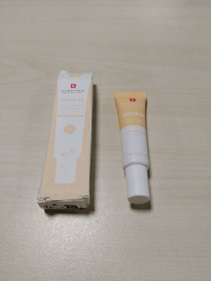 297203 - ERBORIAN Super BB - Krem Dite me Ngjyrë, ushqen fytyrën dhe ndihmon kundër njollave - Kujdes korean për fytyrën me xhensen dhe niacinamide - Krem BB ushqyes, mbulim i lartë - Nude - 15 ml