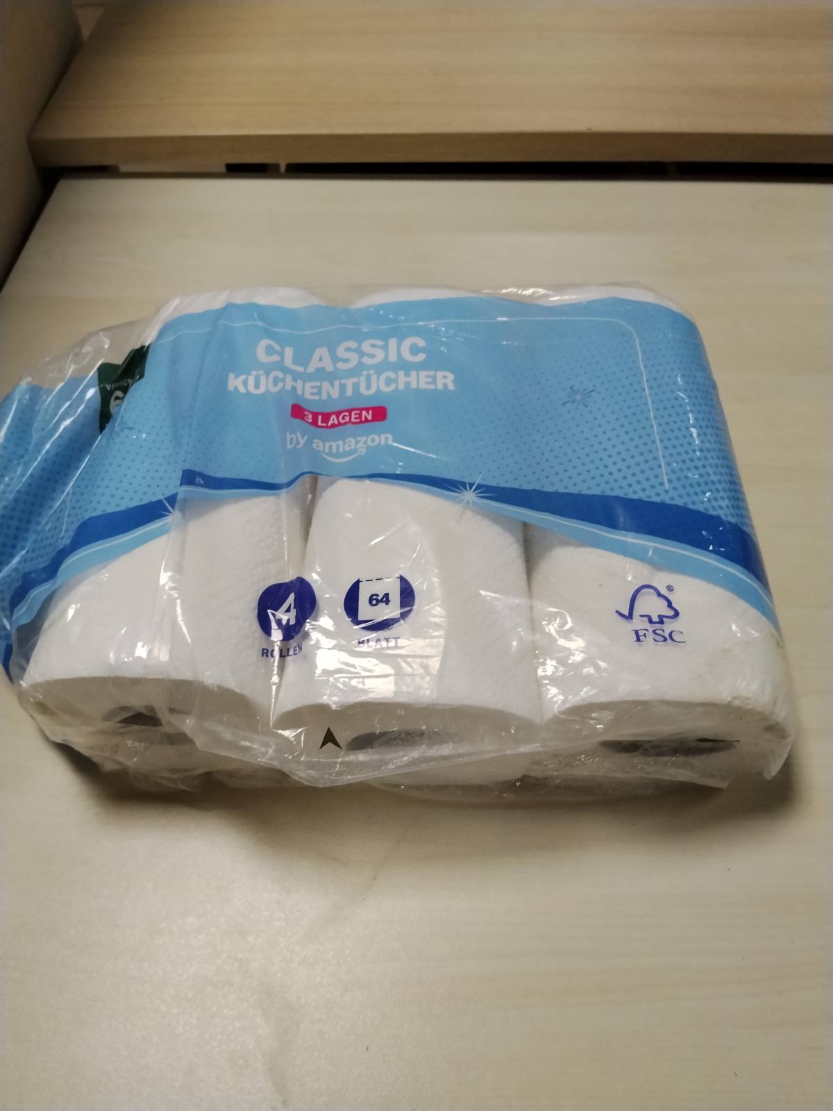 304050 - AMAZON Rrotulla Kuzhine, 3-shtresa, 4 rrotulla (4 rrotulla, 1 pako), 64 fletë për rrotull, i certifikuar nga FSC