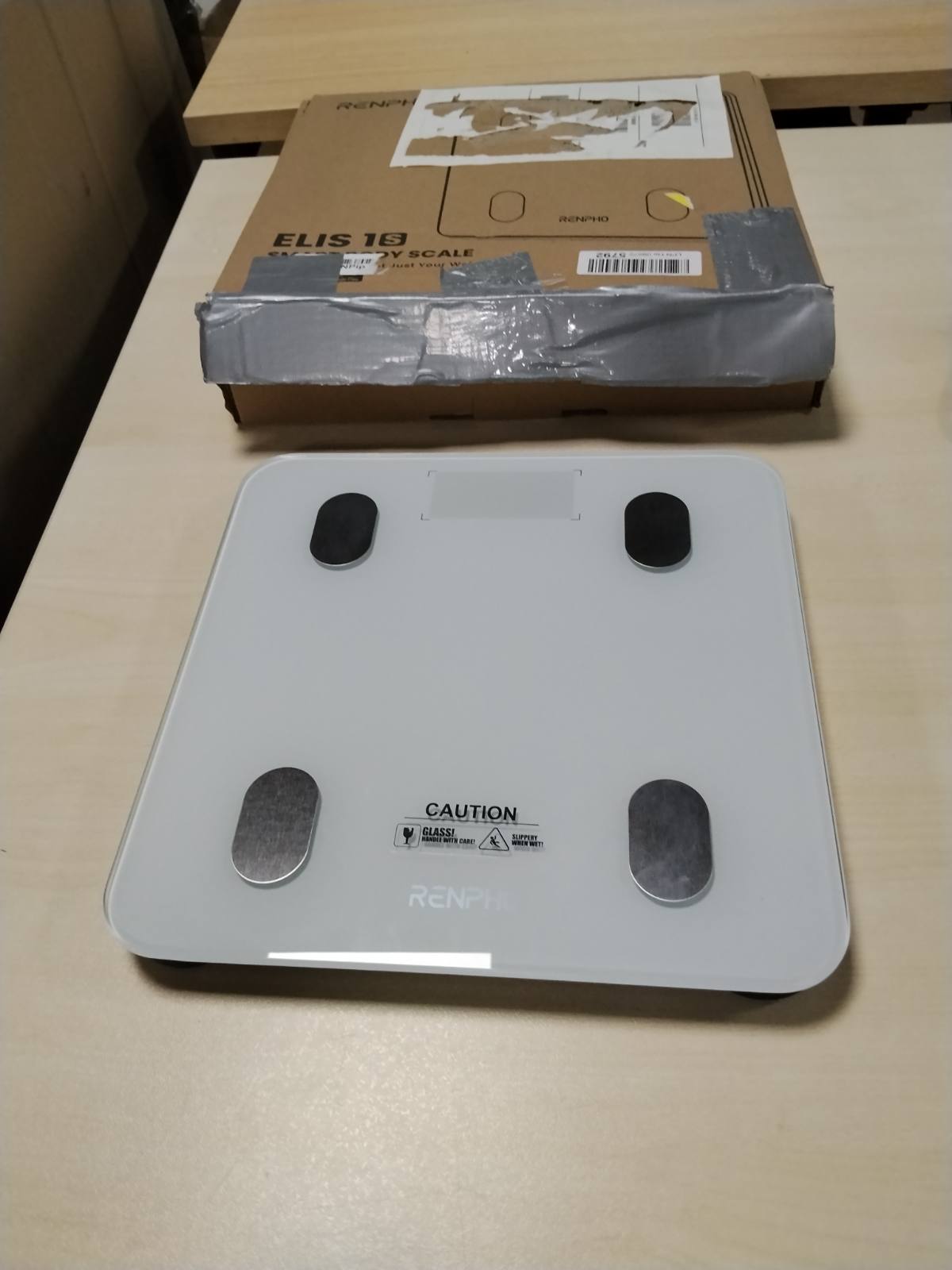 307880 - RENPHO Peshore dixhitale banjoje, Peshore me Bluetooth për dhjamin e trupit, e bardhë, kapacitet 180 kg