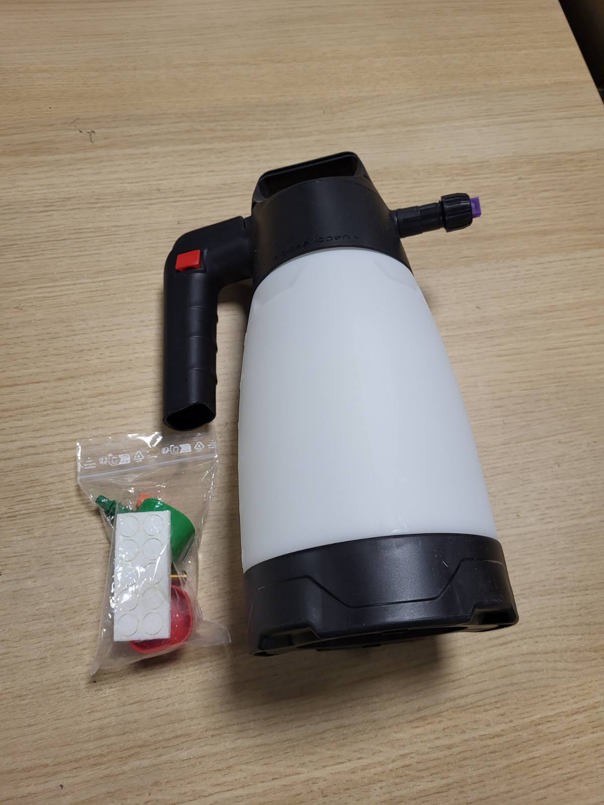 312864 - IK FOAM PRO 2+, SPËRKATËS PROFESIONAL ME SHKUMË, PËRFSHIRË LIDHËSIN E AJRIT TË KOMPRESUAR