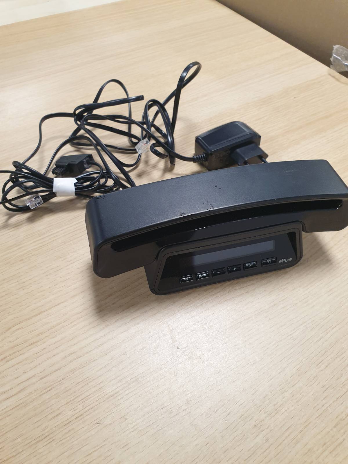 295736 - ALCATEL ePure Premium Telefon fiks DECT pa tel, sekretari, ekran i madh grafik, e zezë