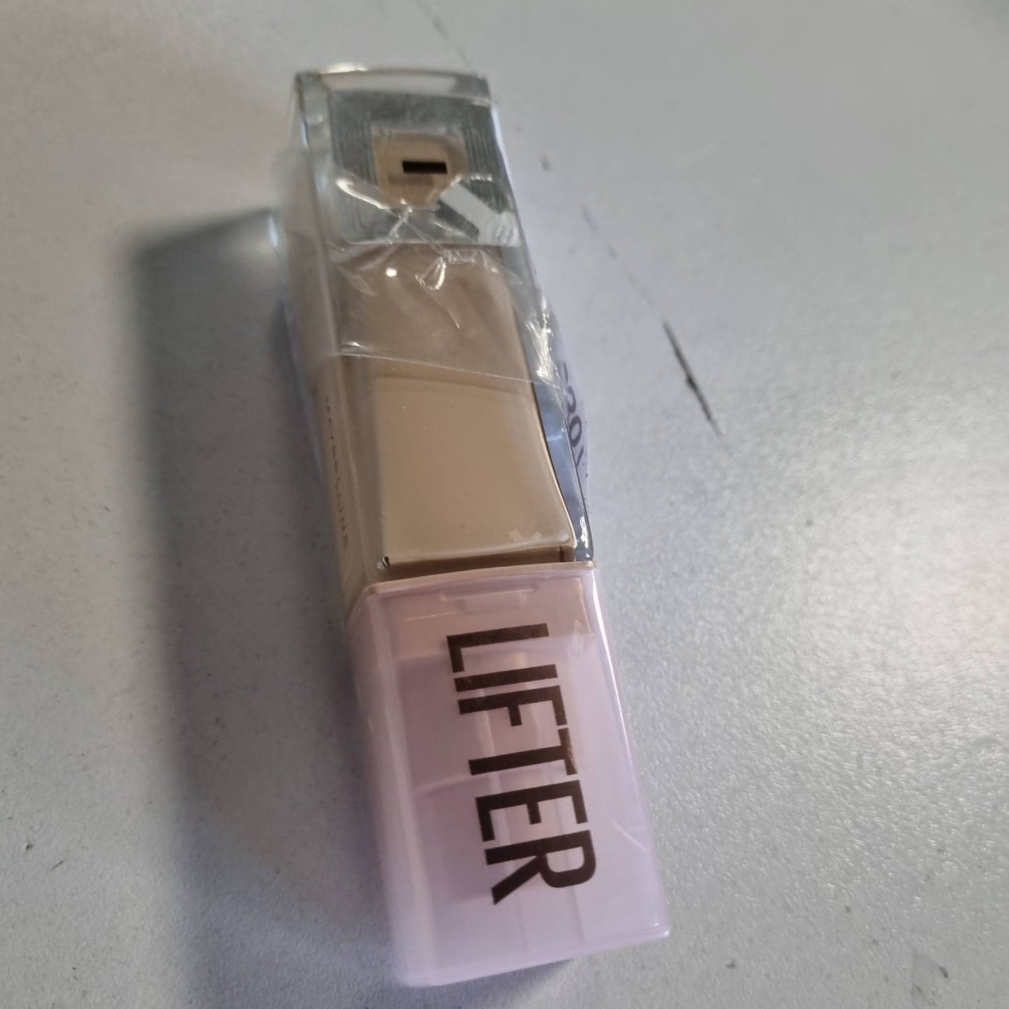 290264 - MAYBELLINE NEW YORK Fondatinë Lifter Plump & Glow, Nuanca: 110, 30 ml