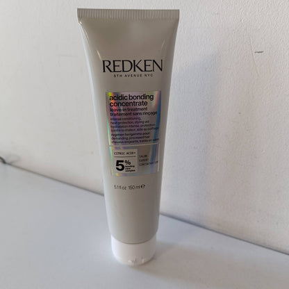 321265 - REDKEN Trajtim Riparues dhe Mbrojtës nga Nxehtësia, 150 ml, për Flokë të Dëmtuar deri në Shumë të Dëmtuar, Trajtim Lidhës me Acid Citrik