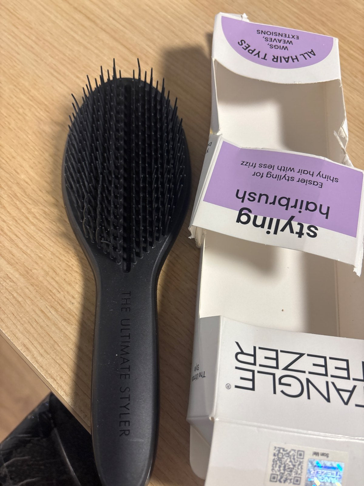 303480 - TANGLE TEEZER - The Ultimate Styler - Furçë për paruke - Raven Black