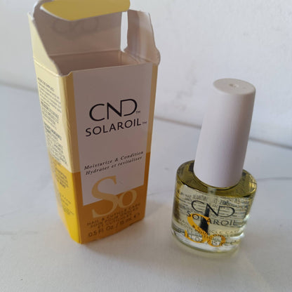 275666 - CND - SolarOil - Vaj ushqyes për thonjtë dhe kutikulat - 15ml