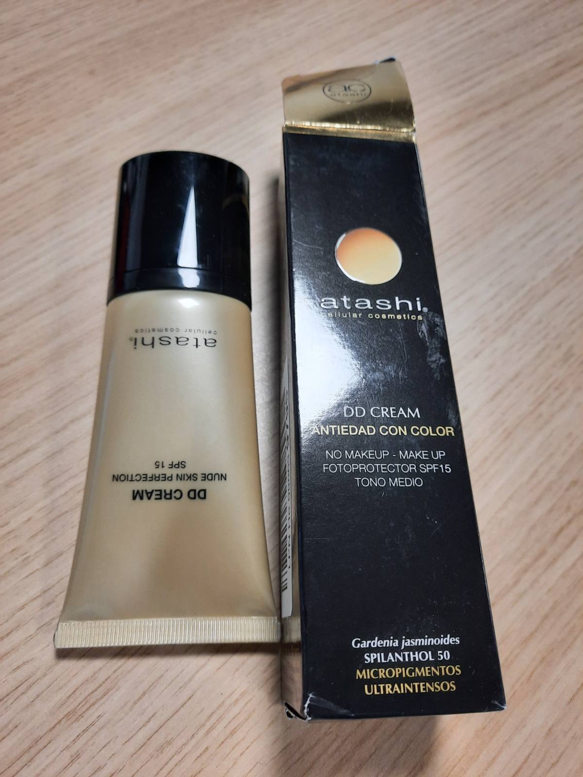 275289 - ATASHI Krem Anti-Aging DD, Trajtim anti-plakje me nuancë, SPF 15, 50 ml