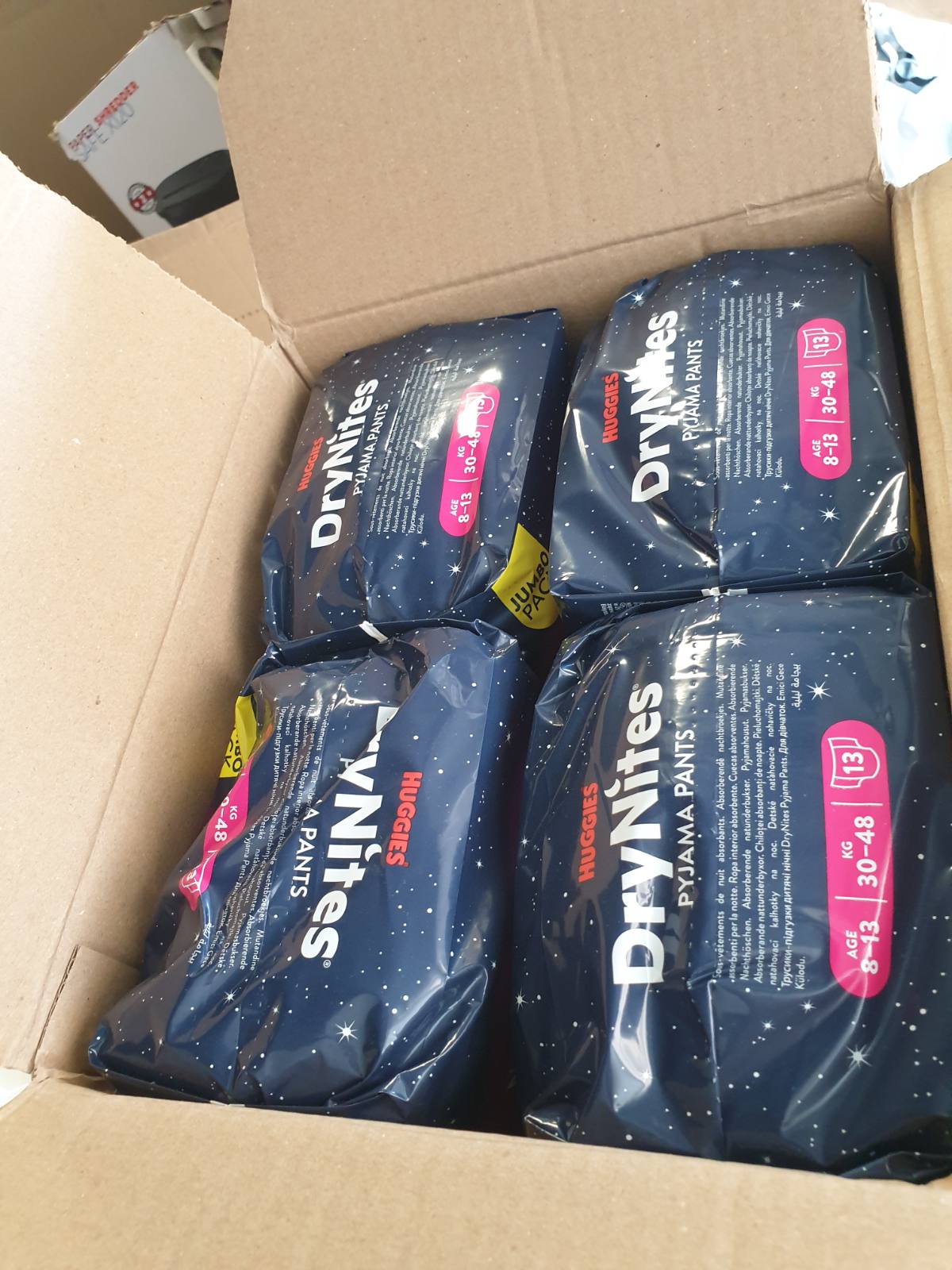 275033 - HUGGIES Pelena Drynites, Madhësia L (30-48 kg), Mbathje Thithëse për Vajza, 8-13 Vjeç, Pako me 52 copë