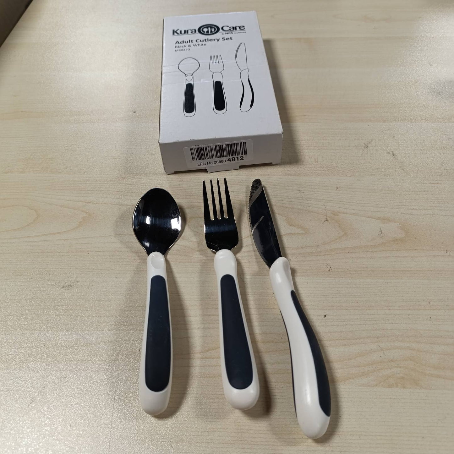 275438 - NRS HEALTHCARE Kura Care M80270 - Set Takëmesh për të Rritur - 1 Set