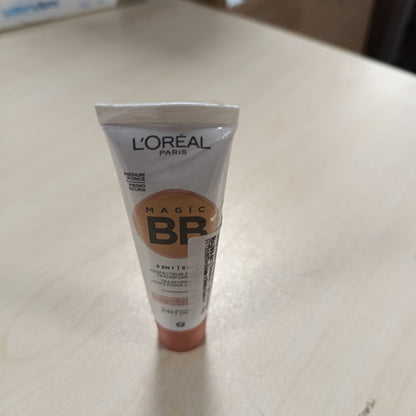 303512 - L'ORÉAL PARIS Krem BB 5-në-1, Krem me nuancë i pasuruar me vitamina B5 dhe E, Rezultate në 2 javë, Jo-komedogjenik, Ngjyra: 04 Mesatare