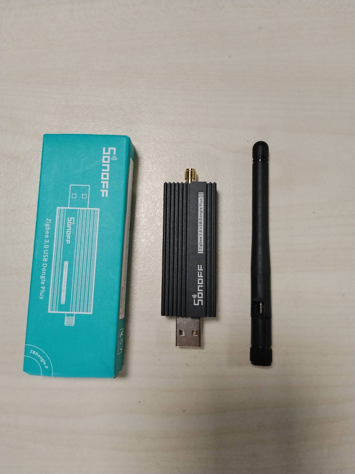 288816 - SONOFF ZigBee 3.0 USB Dongle Plus, Koordinator TI CC2652P, Qendër Universale USB ZigBee