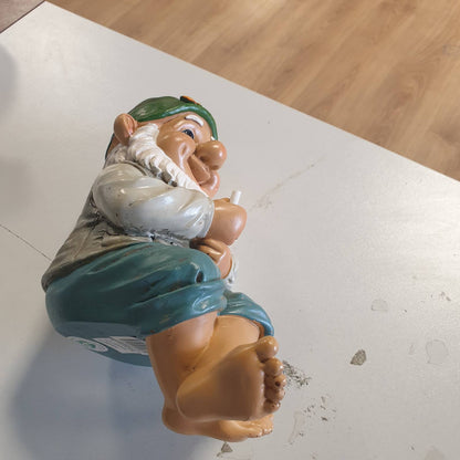 288757 - Statuja e xhuxhit të kopshtit - Ziggy, kujdestari i xhuxhit peshkatar, statuja qesharake të xhuxhit të lëndinës