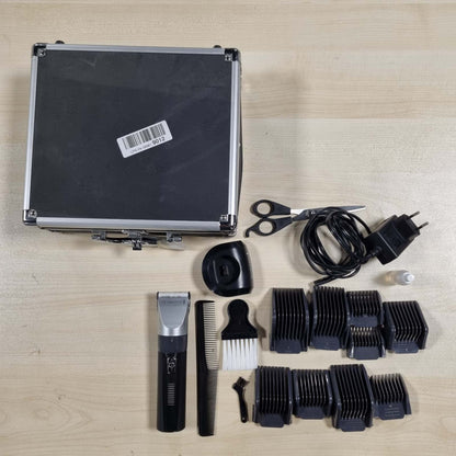 307253 - REMINGTON Makinë prerëse flokësh profesionale HC5811 [tehë qeramike vetëmprehëse/0.8-40 mm/rregullim preciz] Set (10 krehëra, funksionim me rrjet/bateri, litium, kuti alumini, pelerinë berberi)