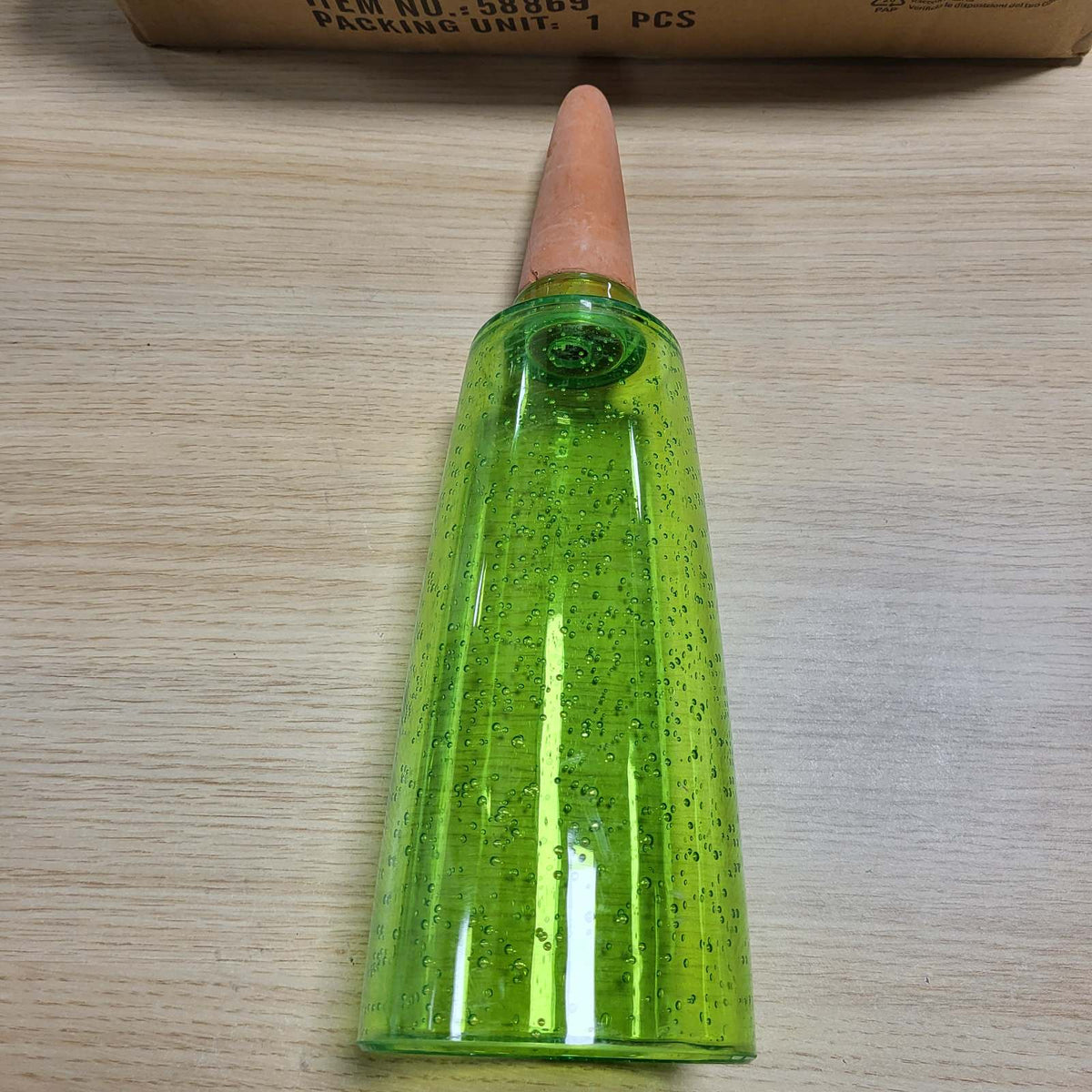 313544 - Scheurich Copa XXL 58869 Dispenser uji plastik me kon prej argjile të gjelbër, lartësi 32 cm, 1.0 L, vëllim 13 x 13 x 37 cm