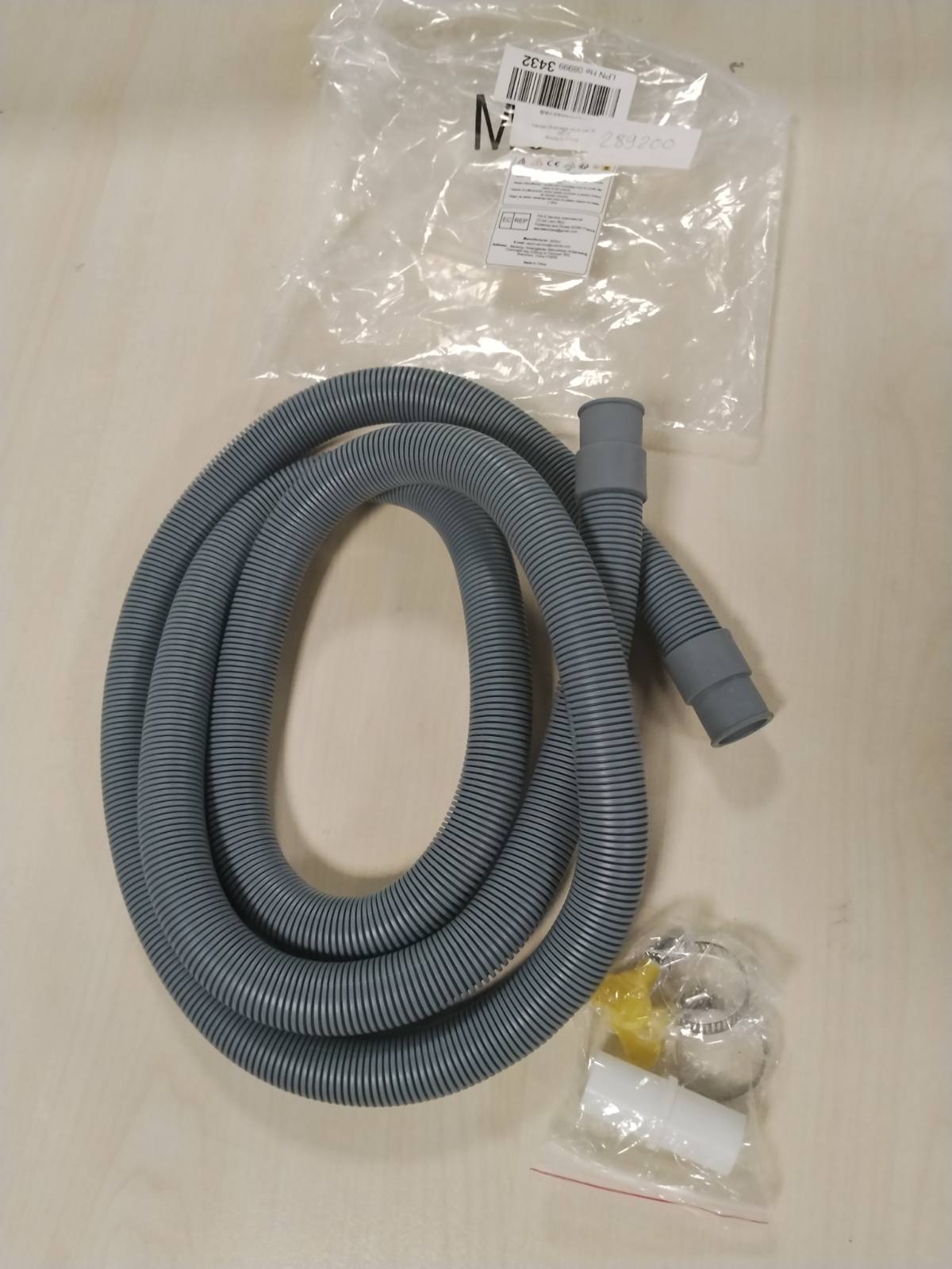 289200 - AiQInu Zgjatim i Tubit të Kullimit të Lavatriçes 2M x 20 mm, Set Tubi Kullimi me Lidhësin dhe Kapëset