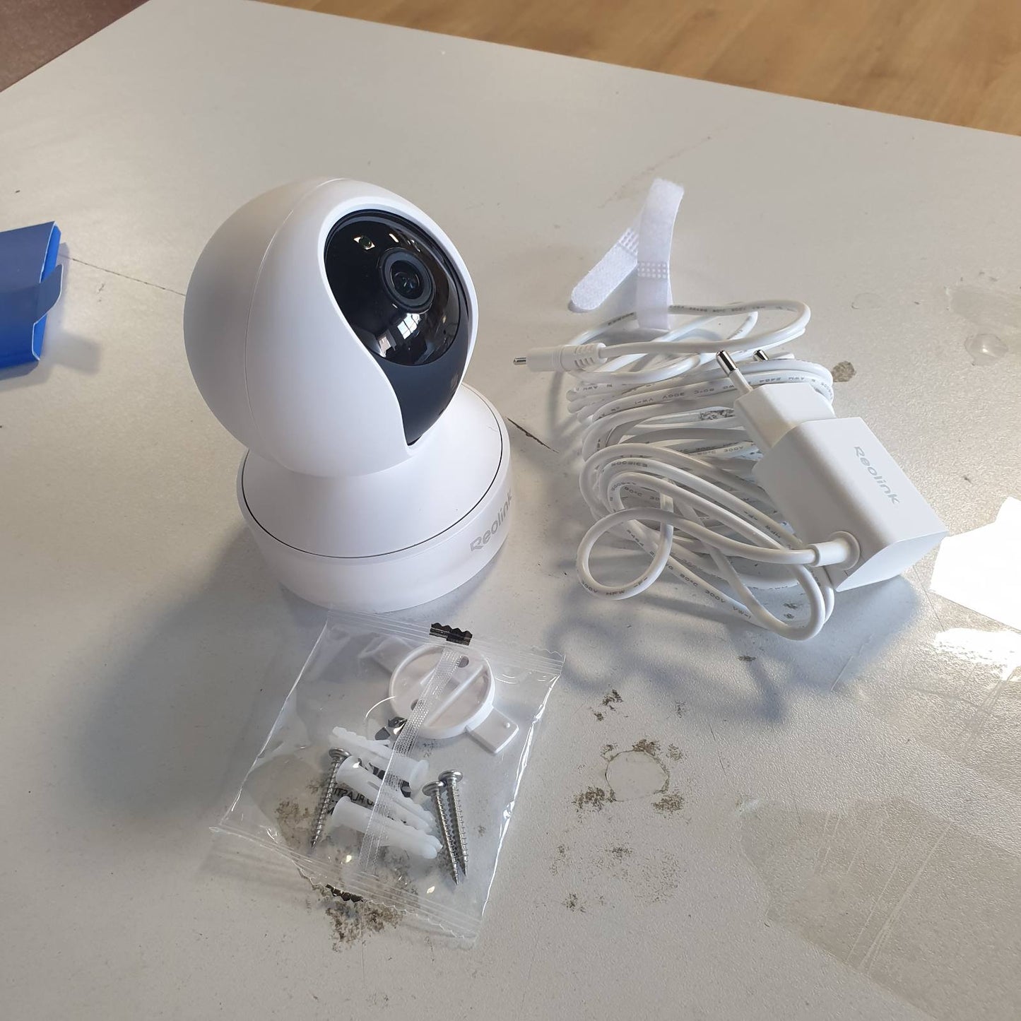 288558 - REOLINK Kamera Mbikëqyrjeje 3K WiFi e Brendshme E1 Pro, Rrotullim dhe Anim, Zbulim Qarjeje Personi/Kafshës, Shikim Nate 5MP IR, IP WiFi 2.4/5GHz