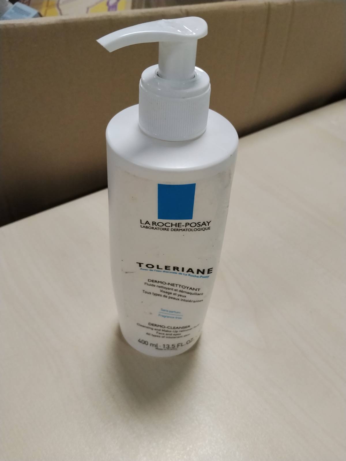 306338 - LA ROCHE-POSAY Lëng pastrues Toleriane për lëkurë të ndjeshme, 200ml