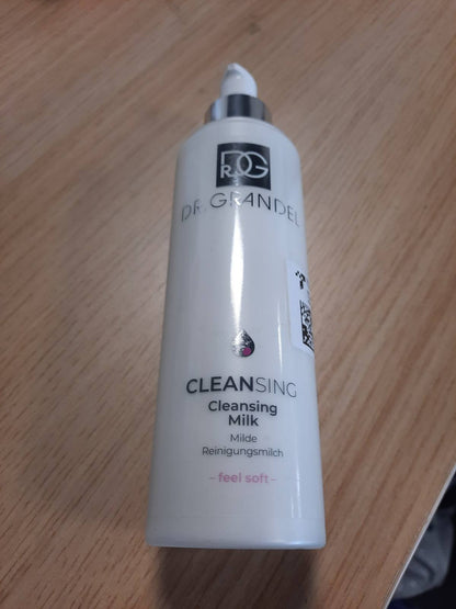 306520 - DR. GRANDEL CLEASING Milk Qumësht pastrues i butë me pantenol, 200 ml