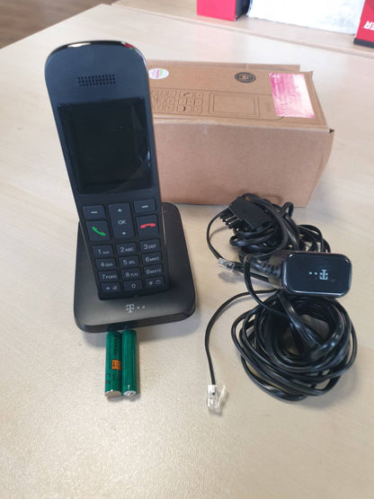 308849 - TELEKOM Sinus 12 Telefon fiks Pa tel Funksion pa duar Ekran me ngjyra 5 cm Operim i lehtë Monitor për foshnje/Monitorim dhome Tastierë e ndriçuar I pajtueshëm me Fritz!Box