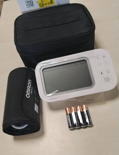 305746 - OMRON X7 SMART AFIB, monitorues i tensionit të gjakut për krahun e sipërm, 2 përdorues, 22-42 cm.