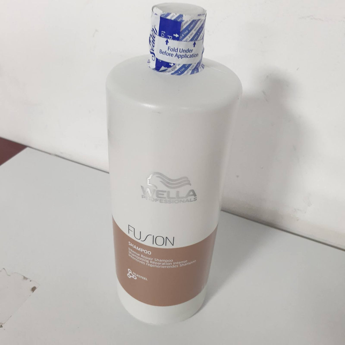 306096 - WELLA PROFESSIONALS Shampo Fusion Intense Repair, 1L, Për flokë të thatë dhe të dëmtuar