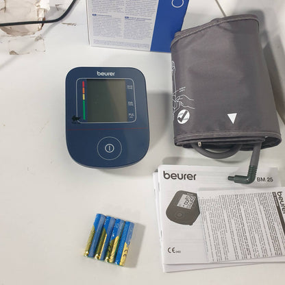 306317 - BEURER Monitor tensioni i gjakut BM 25, për krahun e sipërm, matje e saktë, me port USB-C, blu