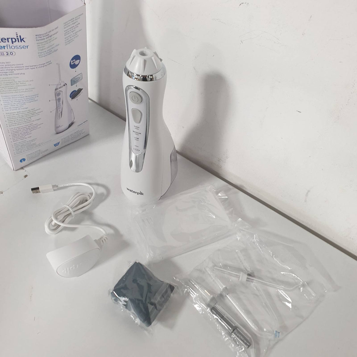 305715 - WATERPIK Ujitës elektrik dentar Cordless Advanced, portativ, i bardhë