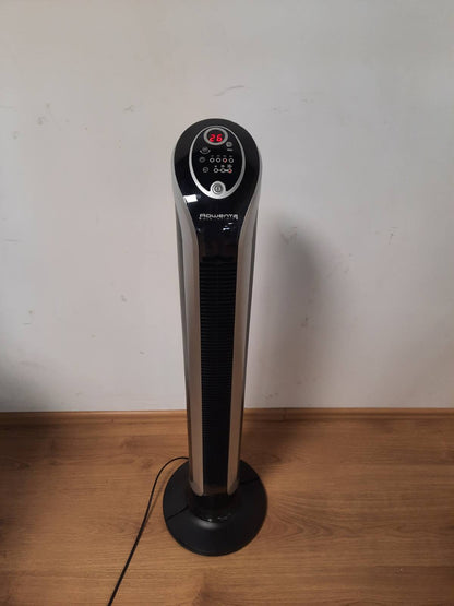 320799 - ROWENTA VU6670 EOLE INFINITE, ventilator kullë, 3 shpejtësi, kohëmatës deri në 8 orë, telekomandë, fikje automatike, ngjyrë pianoje e zezë