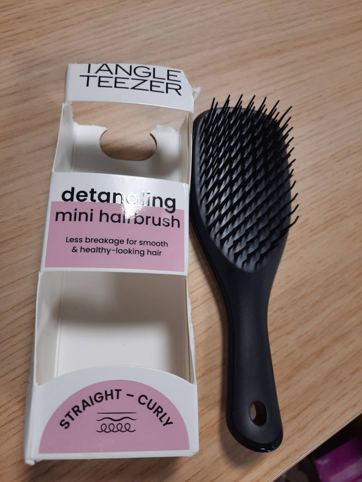 290158 - TANGLE TEEZER Ultimate Detangler i Vogël | Për Flokë të Lagur dhe të Tharë | Furçë Detangler për të Gjitha Llojet e Flokëve | E Zezë