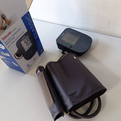 289976 - BEURER Monitor tensioni i gjakut BM 25 për krahun e sipërm, Funksionim me një buton, Matje e saktë, Zbulim i aritmisë, me port USB-C, Manshetë