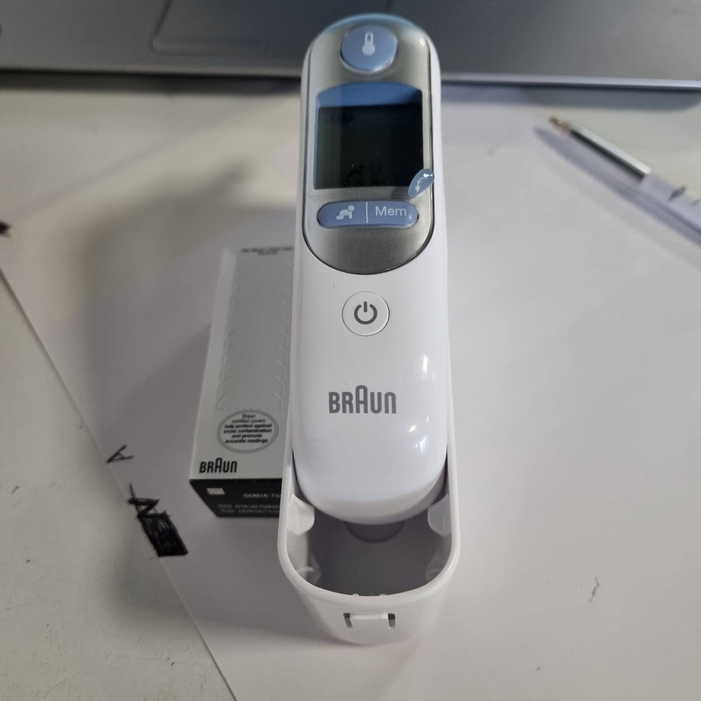 289653 - BRAUN Termometër veshi ThermoScan 7 BRAIRT6520, Teknologjia e Precizionit Age, Ekran dixhital me kodim ngjyrash, Miqësor për foshnje dhe fëmijë të vegjël