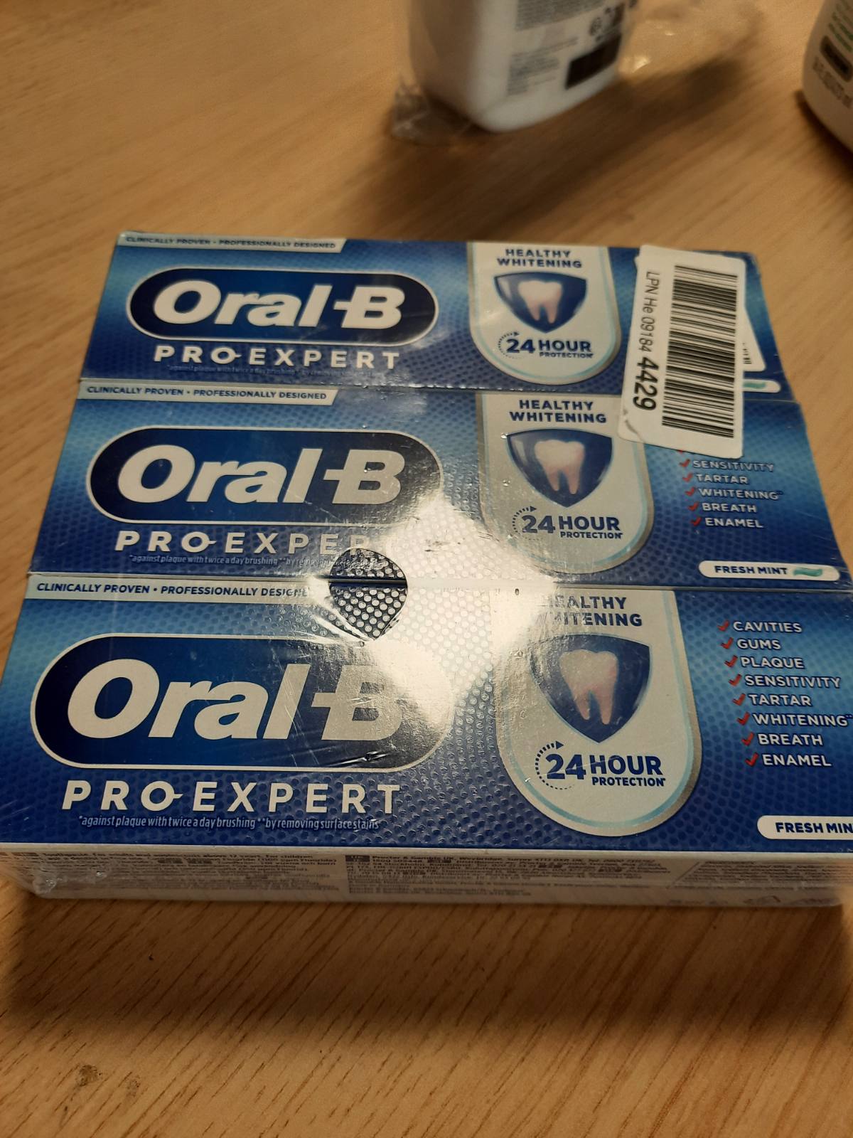 307766 - ORAL-B Mbrojtje Profesionale Pro-Expert Zahnpasta | 225 ml