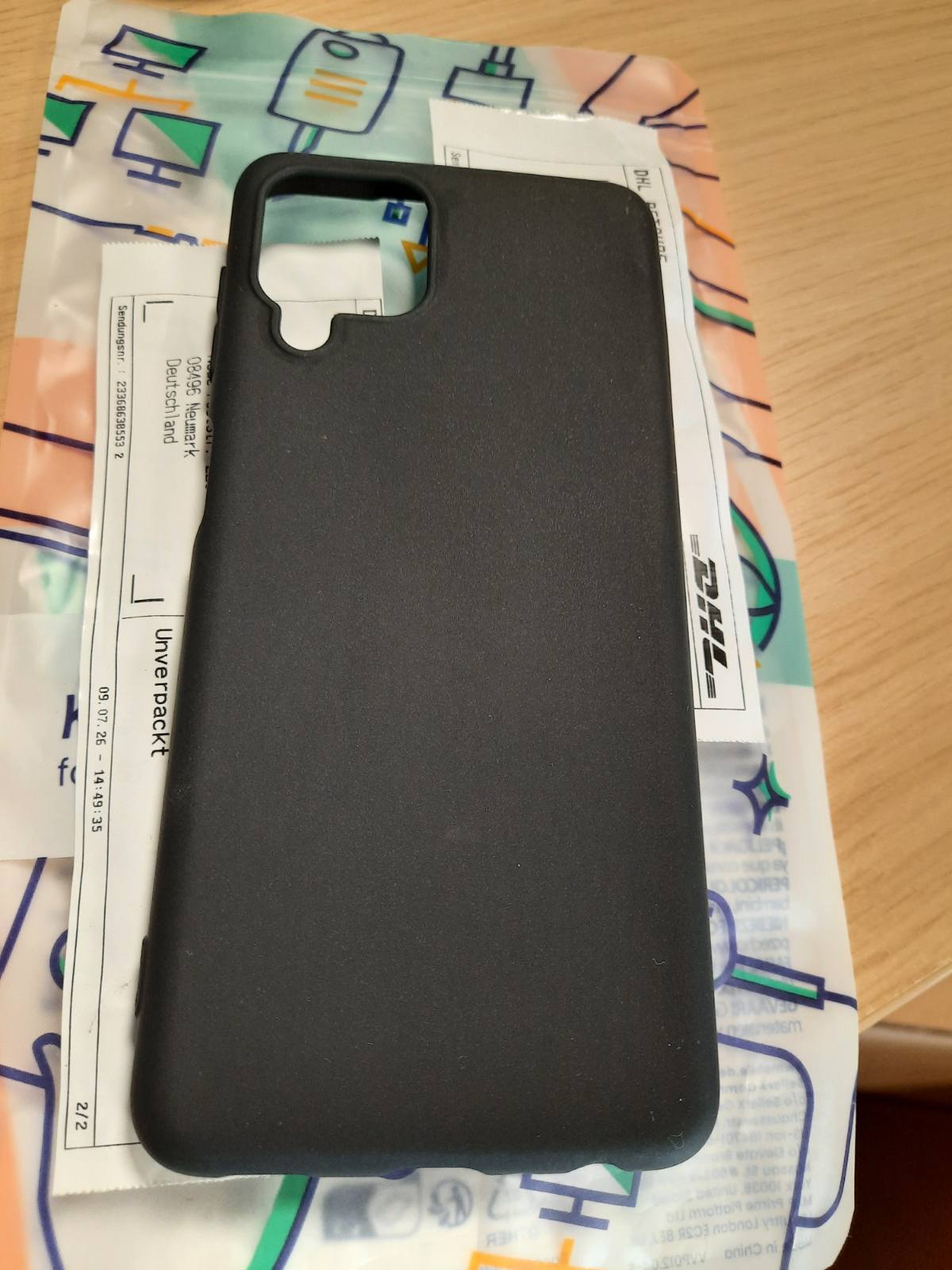 310679 - KWMOBILE - Mbështjellës TPU për Samsung Galaxy A22 4G - Mbështjellës telefoni që mbështet karikimin pa tel, mbulesë mbrojtëse fleksibile, mbulesë gome në ngjyrë të zezë mat